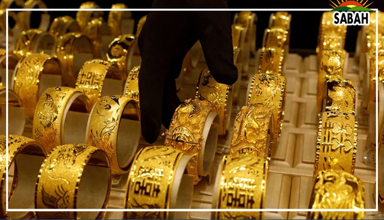 Gold price rises in Pakistani market 