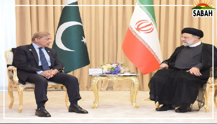 Pak-Iran affirm the desire to strengthen cooperation in economic, trade, connectivity, energy, culture & people-to-people links