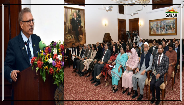 Future of the country depended on the education & knowledge: President Alvi